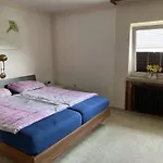 Entire House, Quiet City Location, Garden, Parking