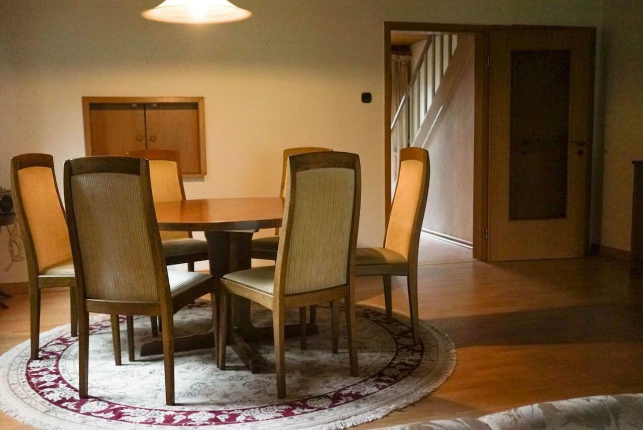 Entire House, Quiet Location, Garden, Parking Bielefeld